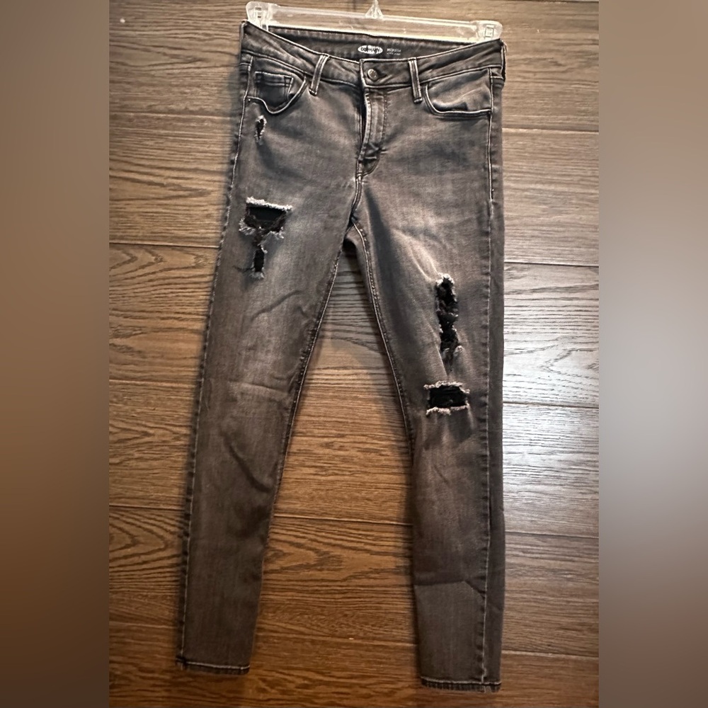 Old Navy Ripped Skinny Jeans in Dark Gray